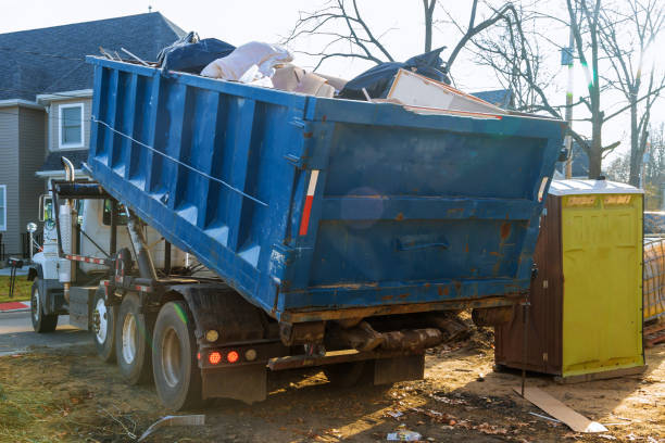 Best Yard Waste Removal  in Emeryville, CA